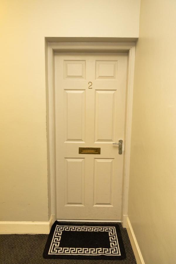 Two Bedroom Apartment Within Walking Distance To City Centre Edimburgo Exterior foto